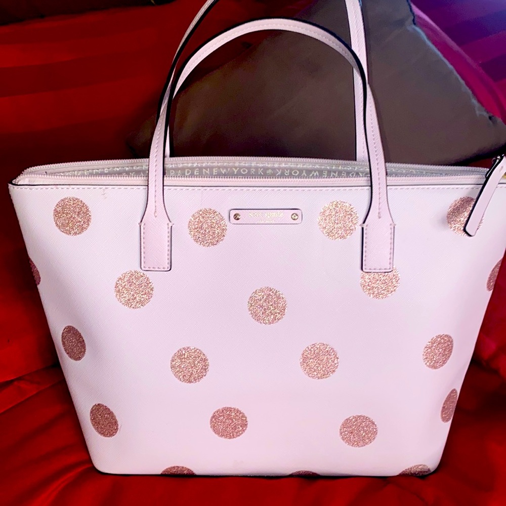 Kate spade pink Poka dot hand bag